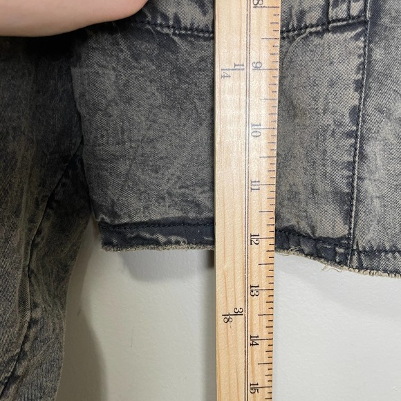 NWT Urban Outfitters Cropped Denim Look Backless Long Sleeve Button Up Shirt S - Picture 3 of 5